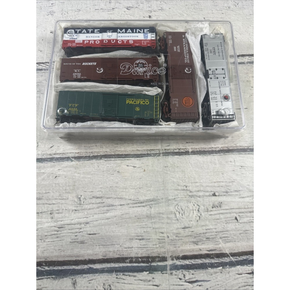HO Scale 5 Car Freight Car Lot BAR Rock Island FCP East India Fruit Reefer